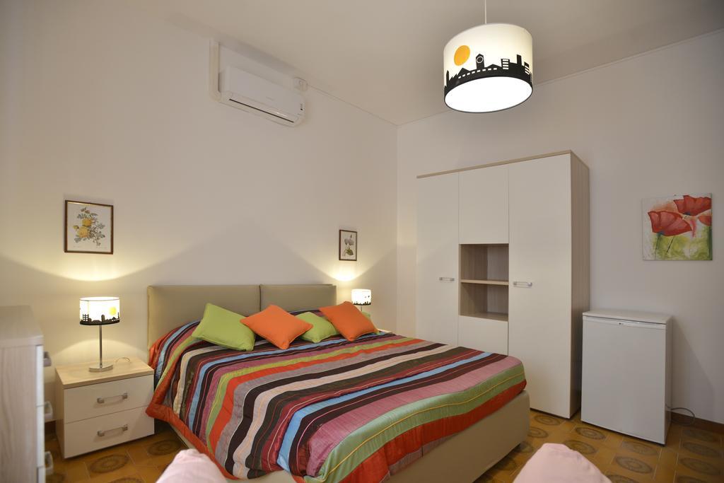 Liberty Guest House อาลเกโร ภายนอก รูปภาพ