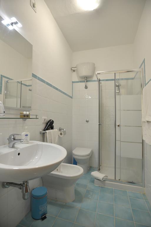 Liberty Guest House อาลเกโร ภายนอก รูปภาพ